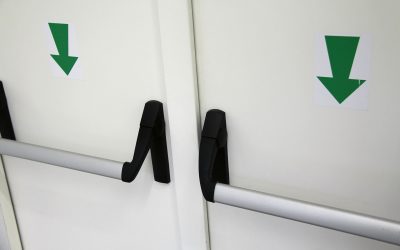 Montaggio sistemi di chiusura e sistemi antipanico